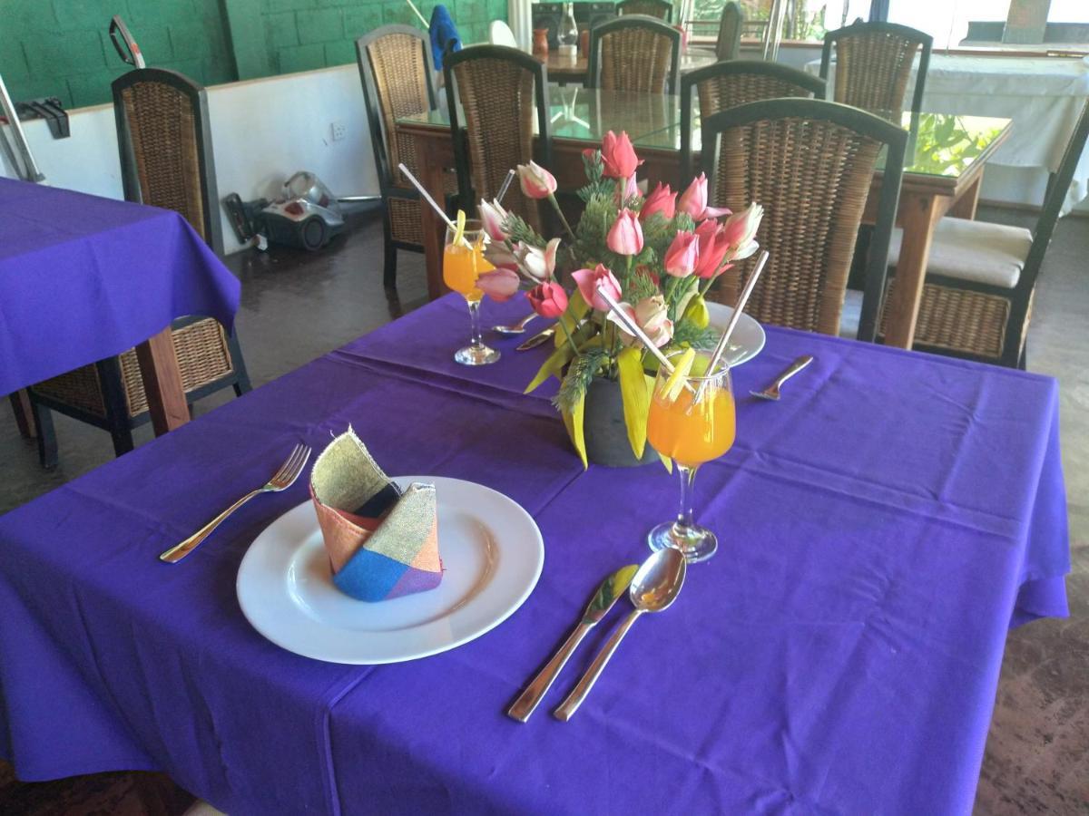 Vijai Resort Negombo Dış mekan fotoğraf