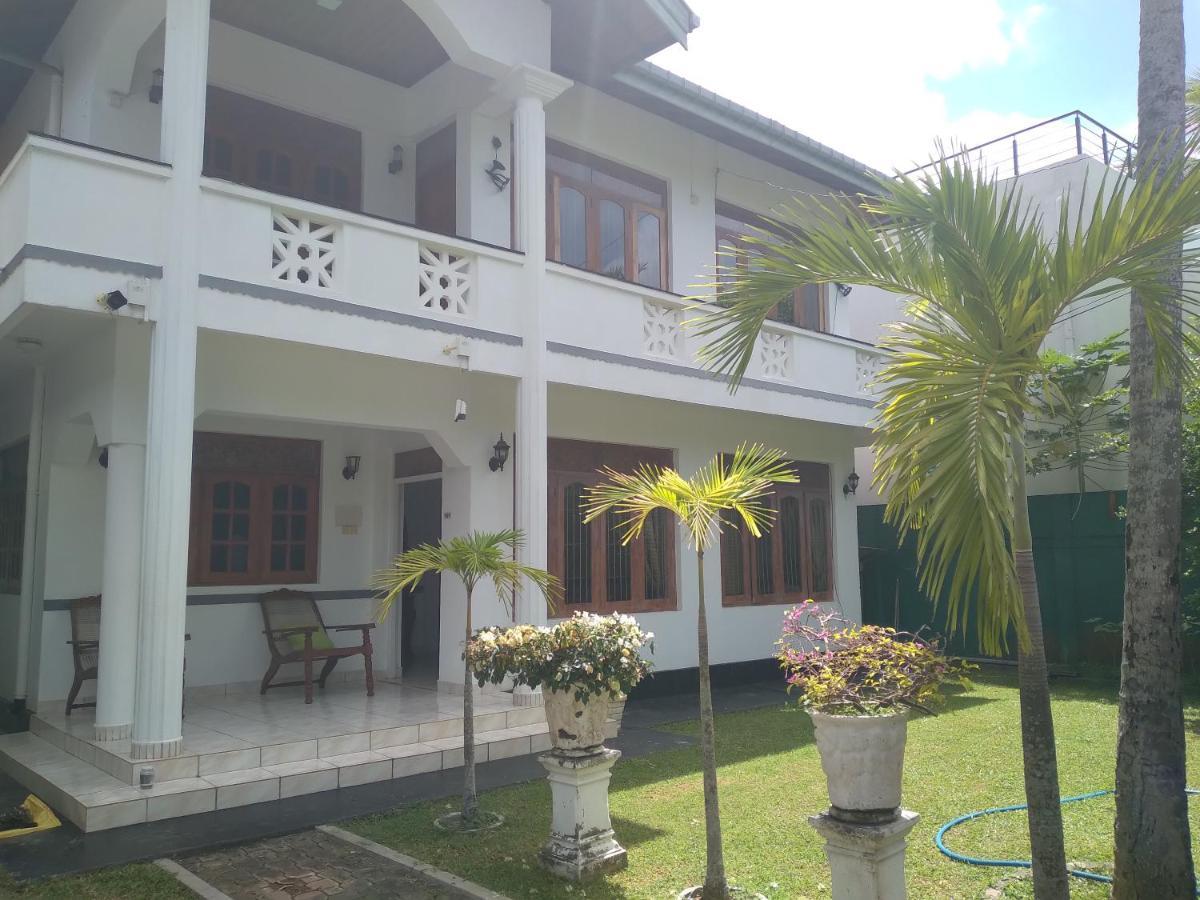 Vijai Resort Negombo Dış mekan fotoğraf