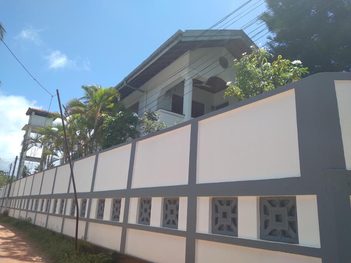 Vijai Resort Negombo Dış mekan fotoğraf